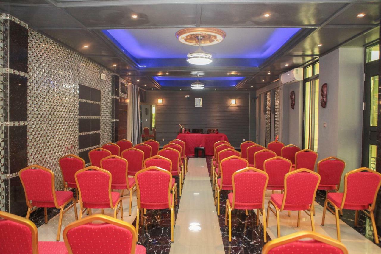 Hotel Kangaroo Bujumbura Exterior photo